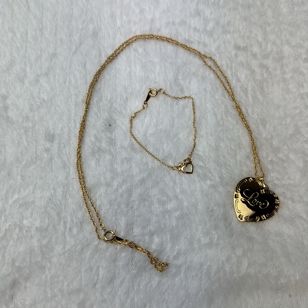 Vintage Avon 1989 heartfelt sentiment necklace and bracelet size small